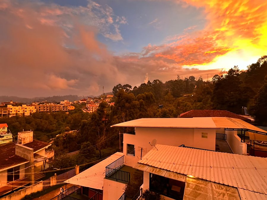 Sunset over the Kodaikanal valley